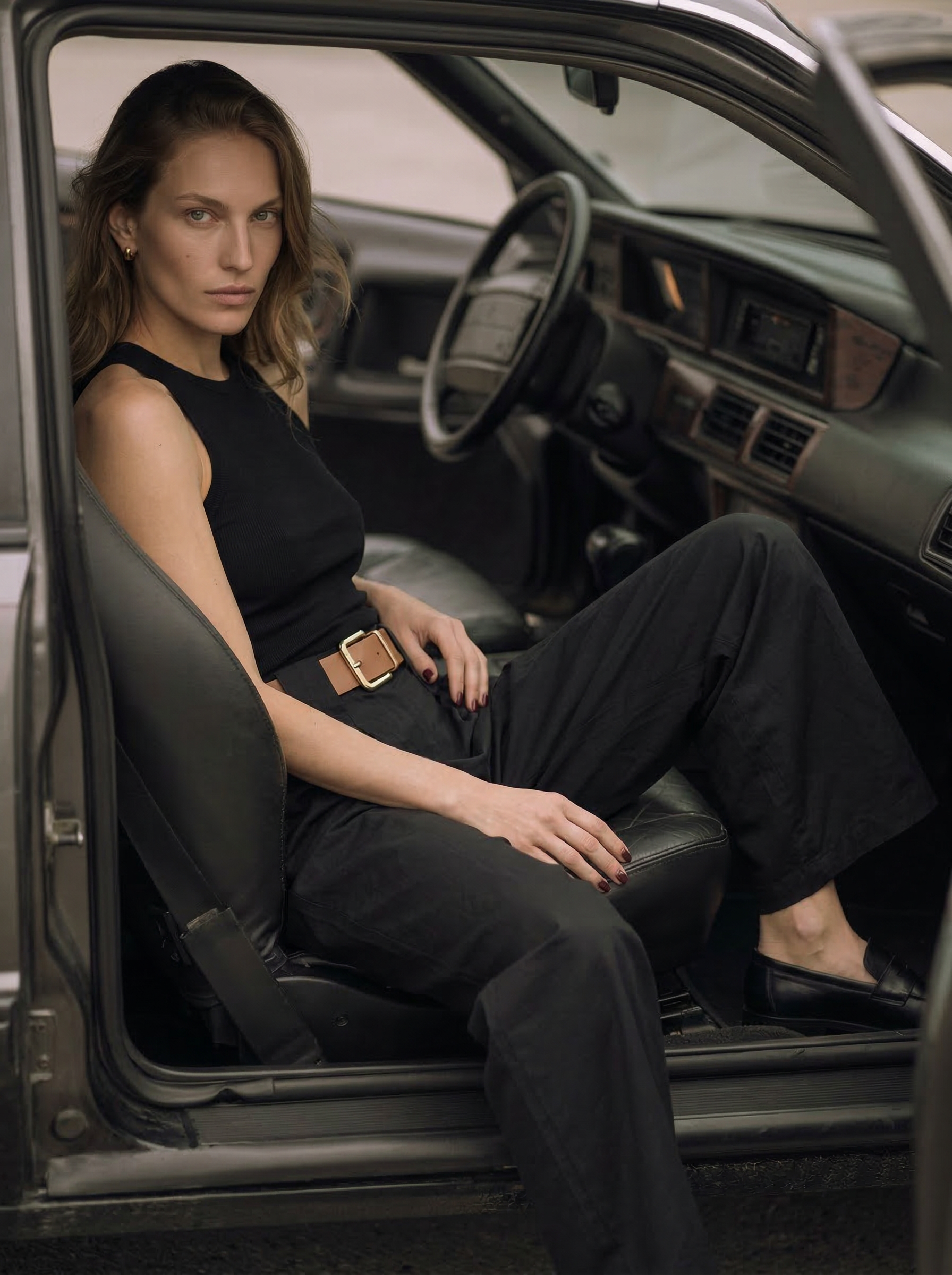 Kemerli Siyah Pantolon