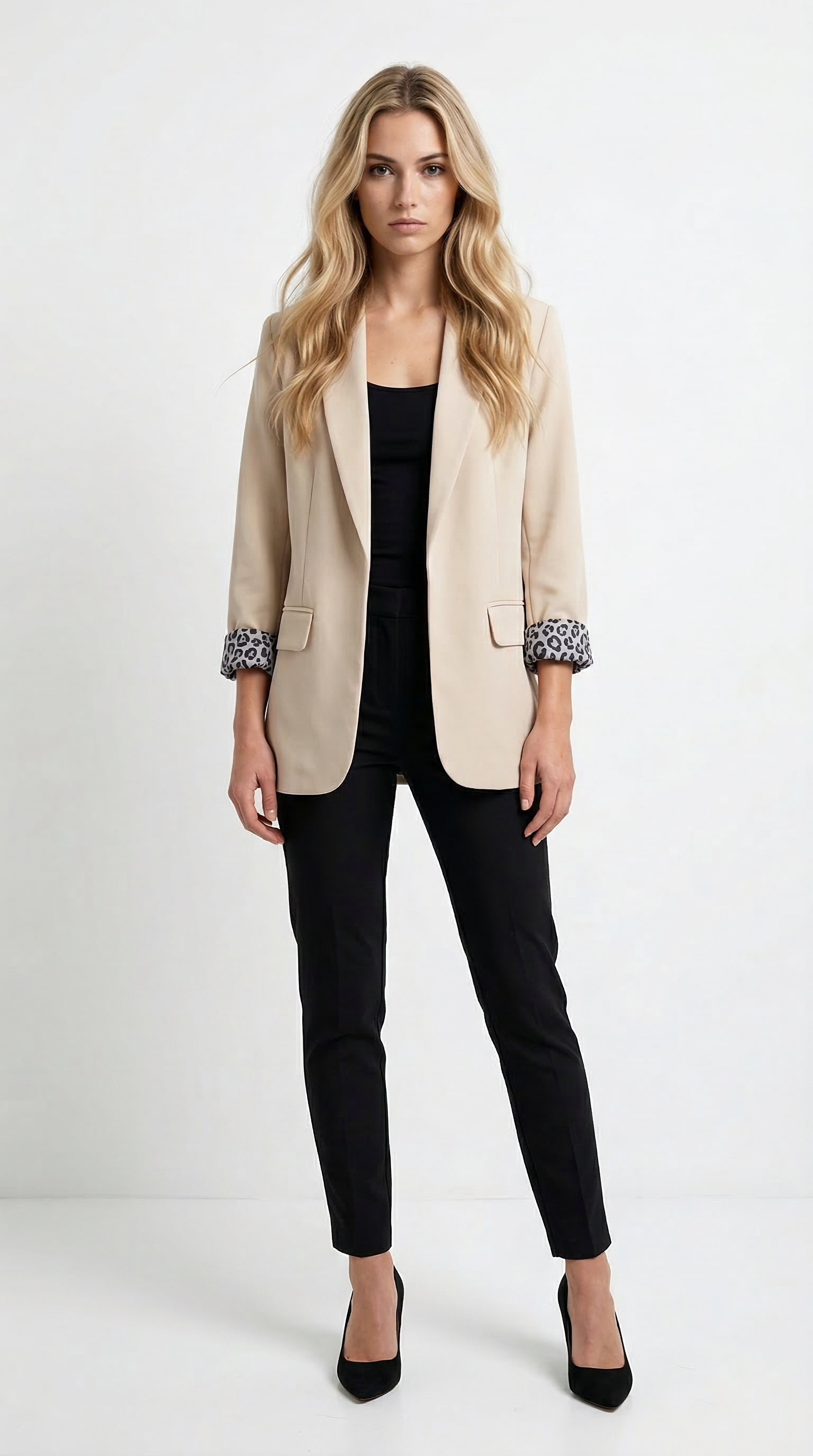 Leopar Desen Detaylı Bej Blazer Ceket