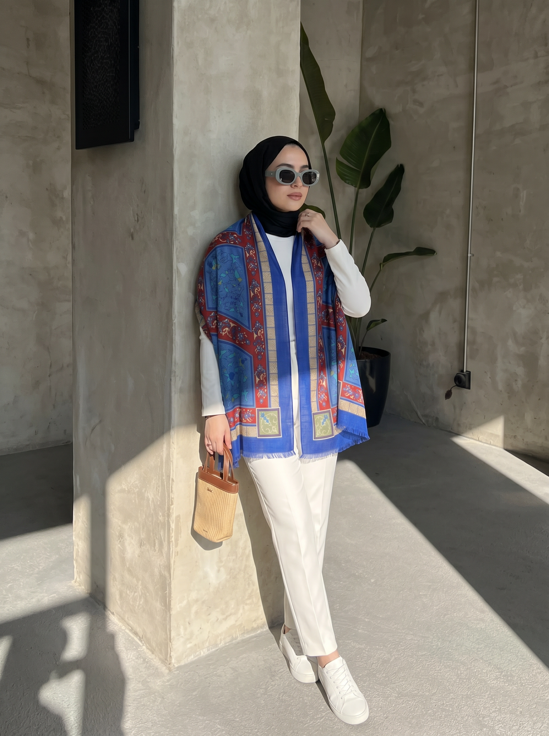 Geometrik Motifli Canlı Renkli Şal