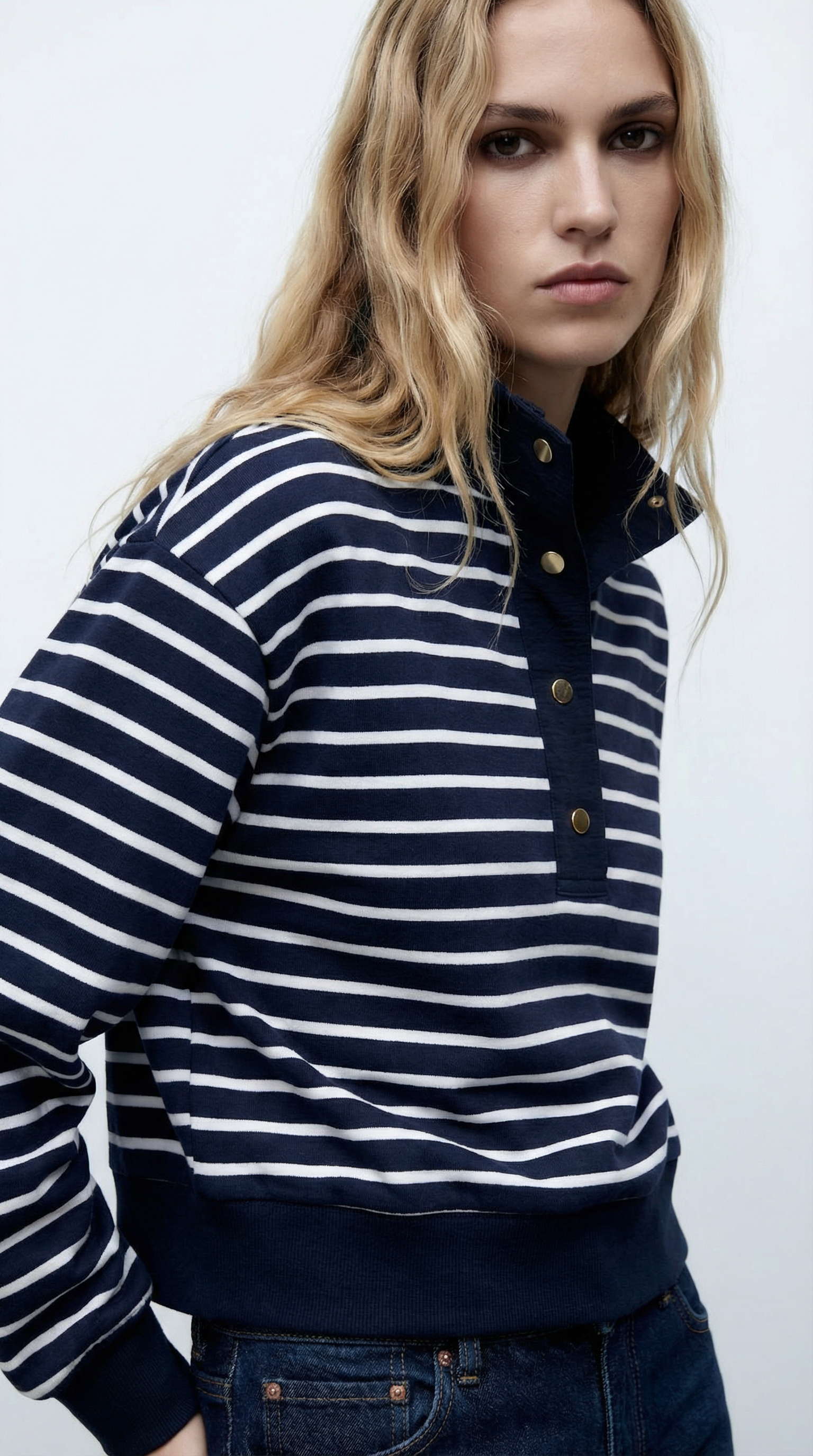 Lacivert Beyaz Çizgili Sweatshirt