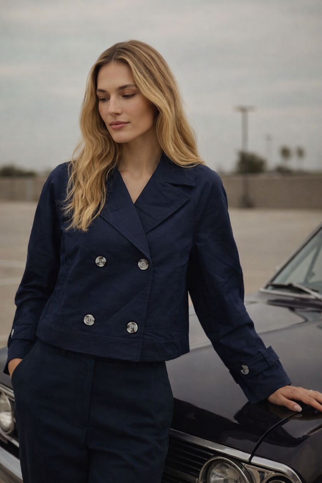 Lacivert Kruvaze Kısa Ceket