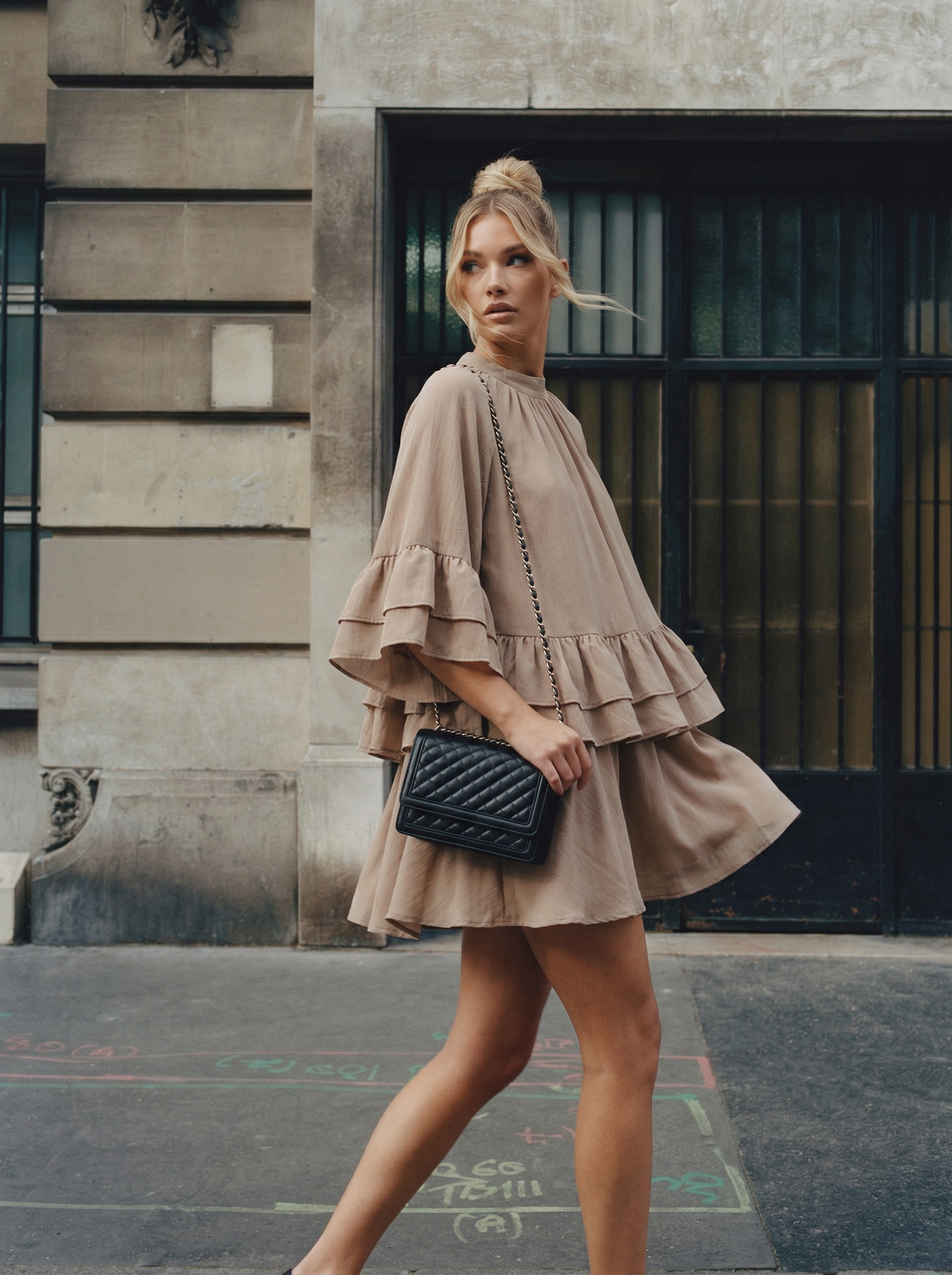 Volan Detaylı Bej Mini Elbise