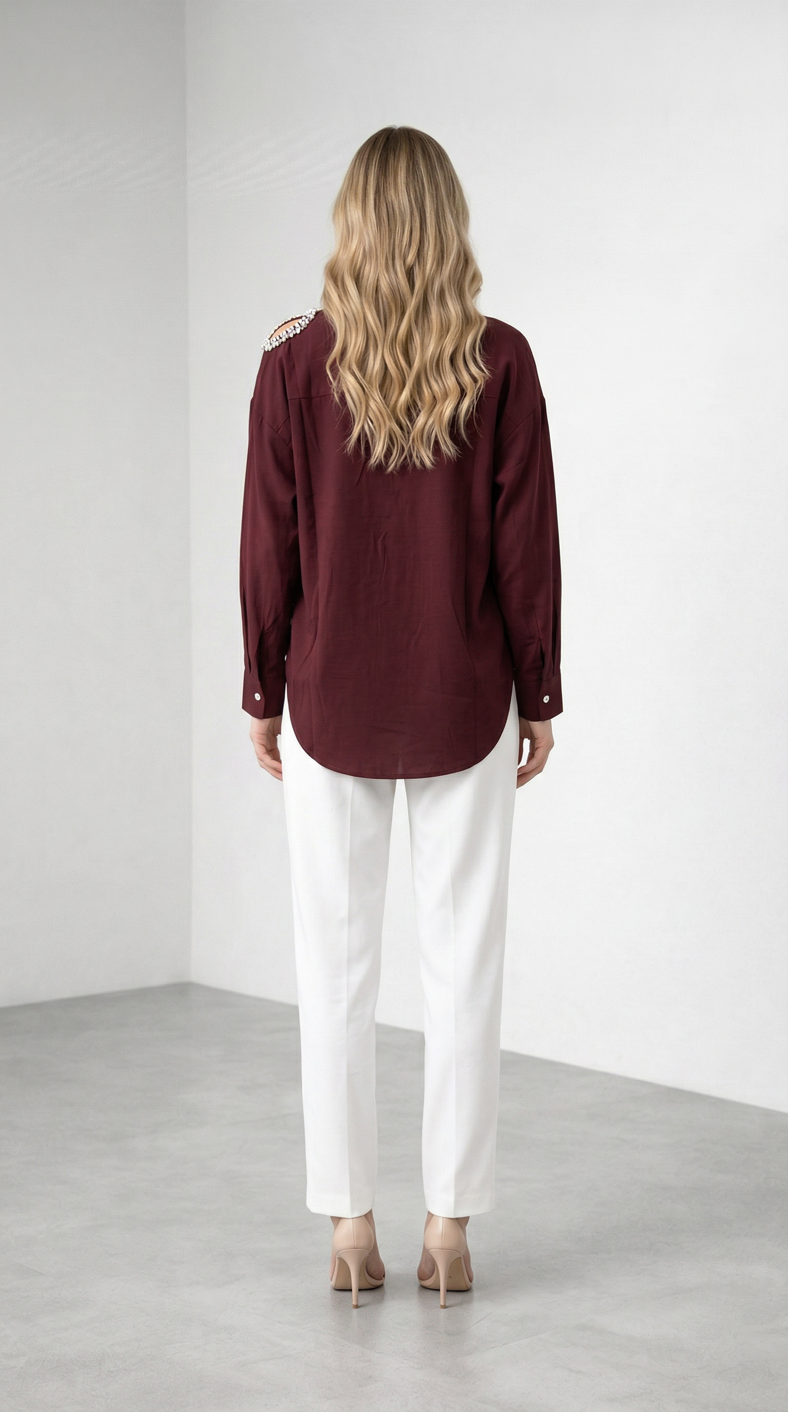 Omuz Taş Detaylı Büzgülü Bordo Gömlek