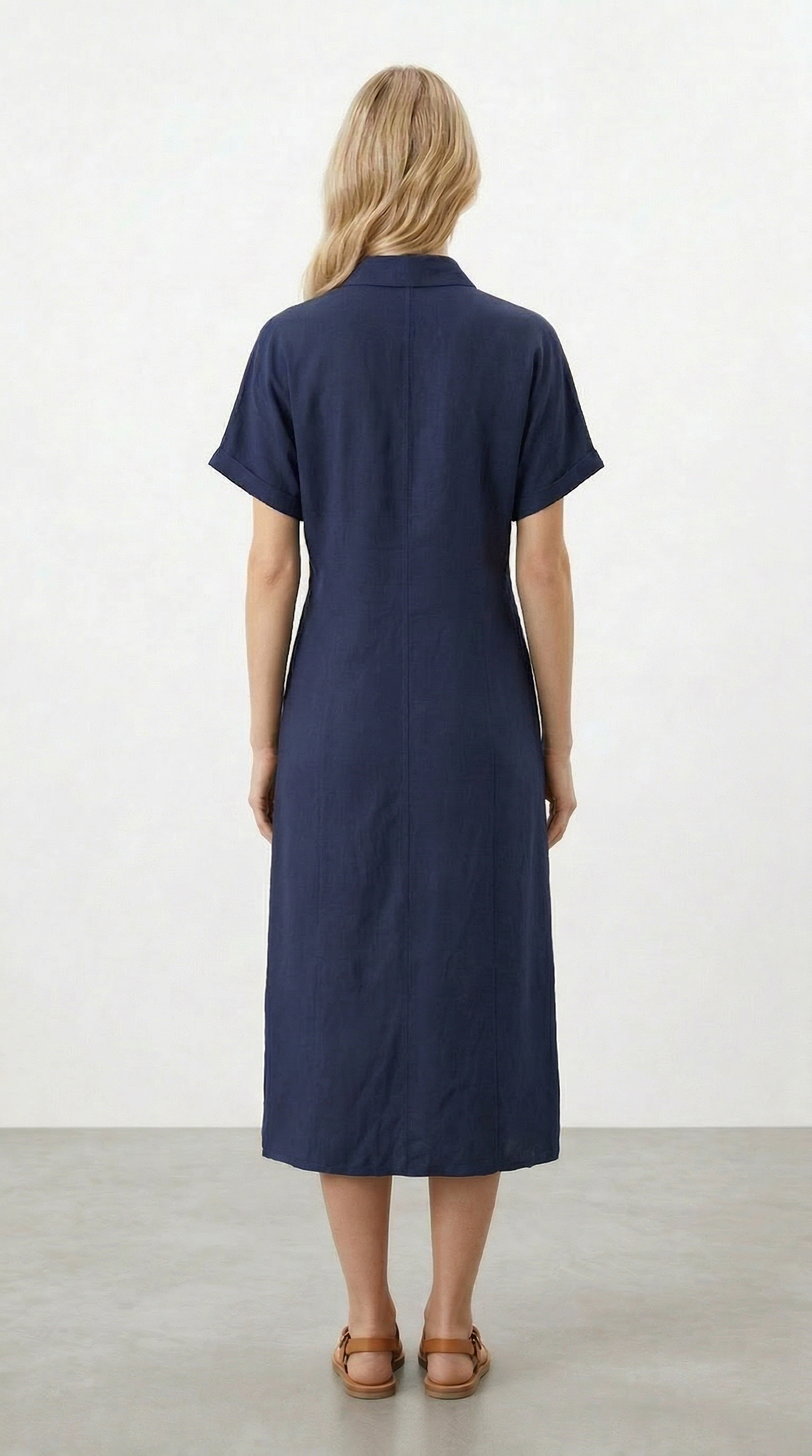 Kemer Detaylı Lacivert Gömlek Elbise