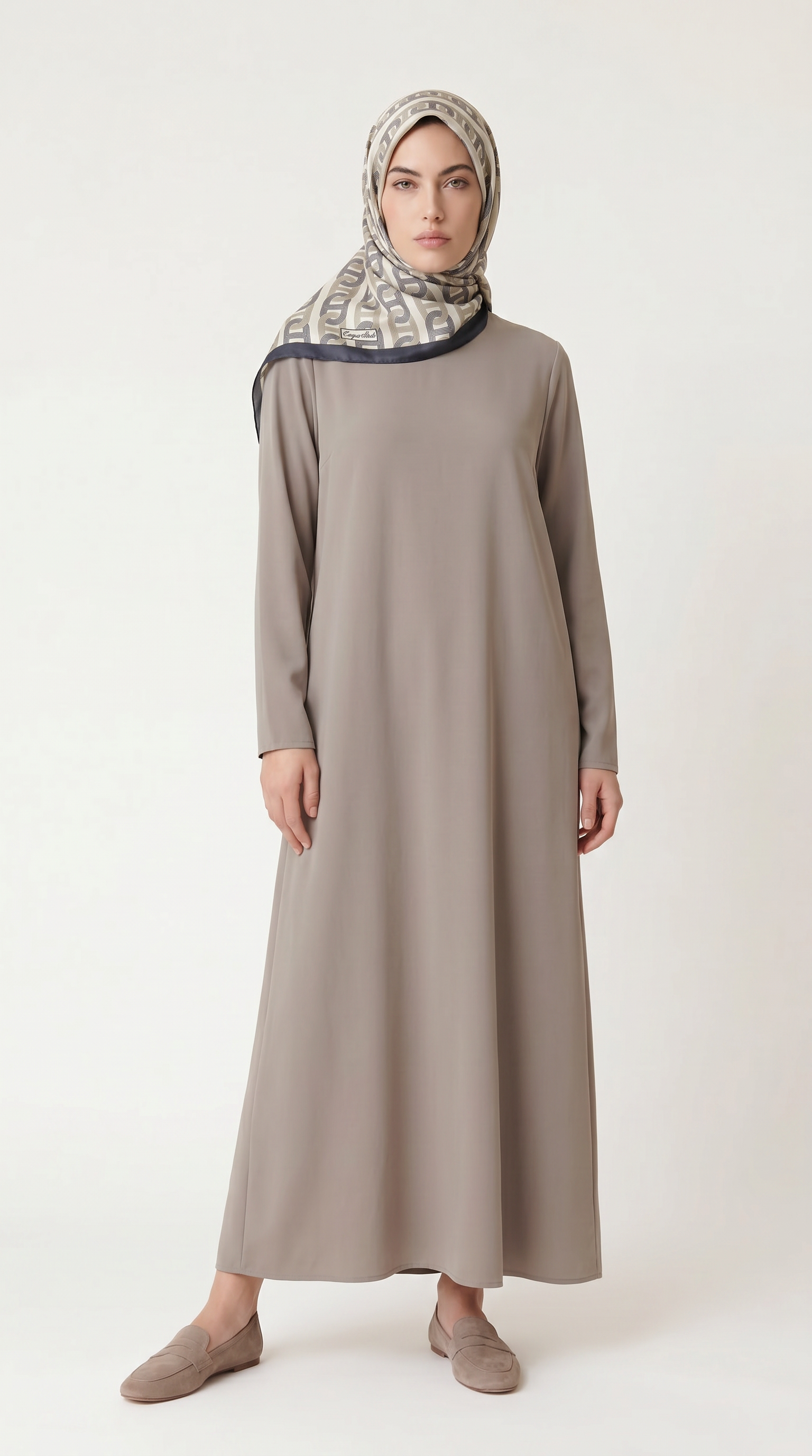 Geometrik Zincir Desenli Bej Lacivert Eşarp