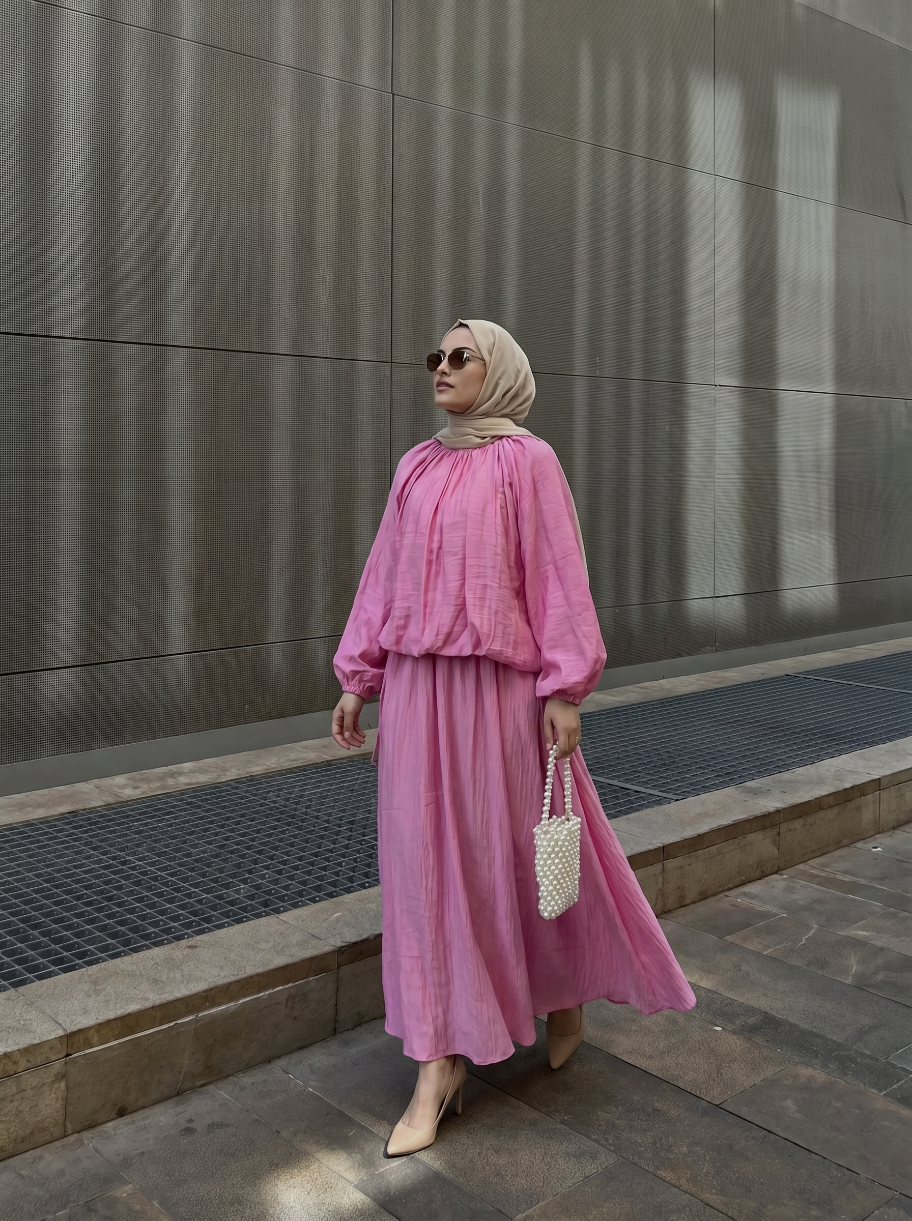 Pembe Büzgü Detaylı Etek & Bluz Takım